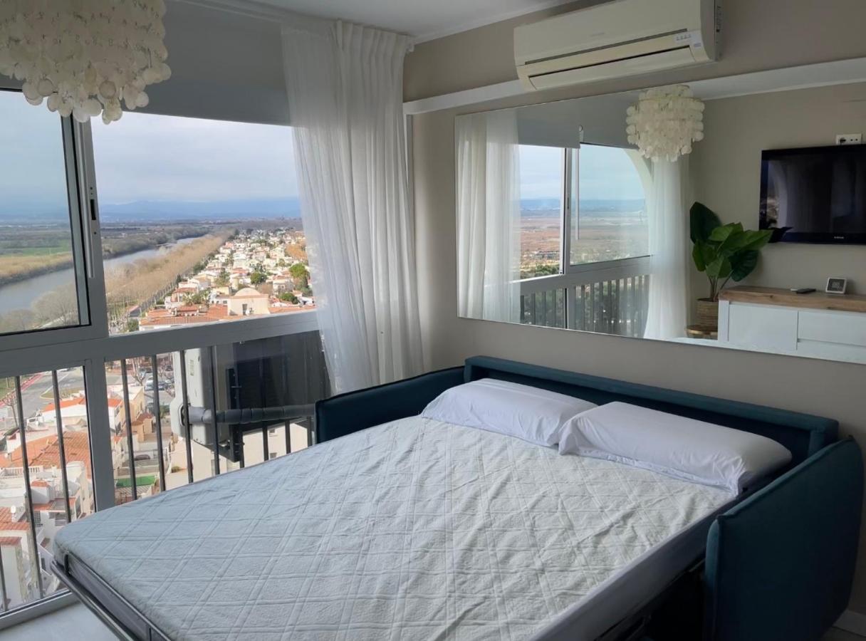 شقة Four Seasons إمبوريابرافا المظهر الخارجي الصورة